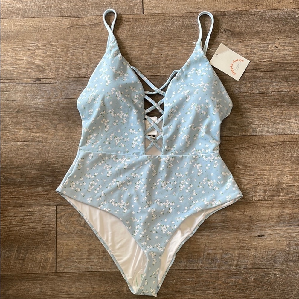NWT Dippin Daisys floral bliss one piece swimsuit